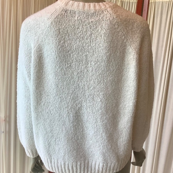 Old Navy Womens White Sweater Crew Neck Pullover Size Medium - Picture 4 of 6